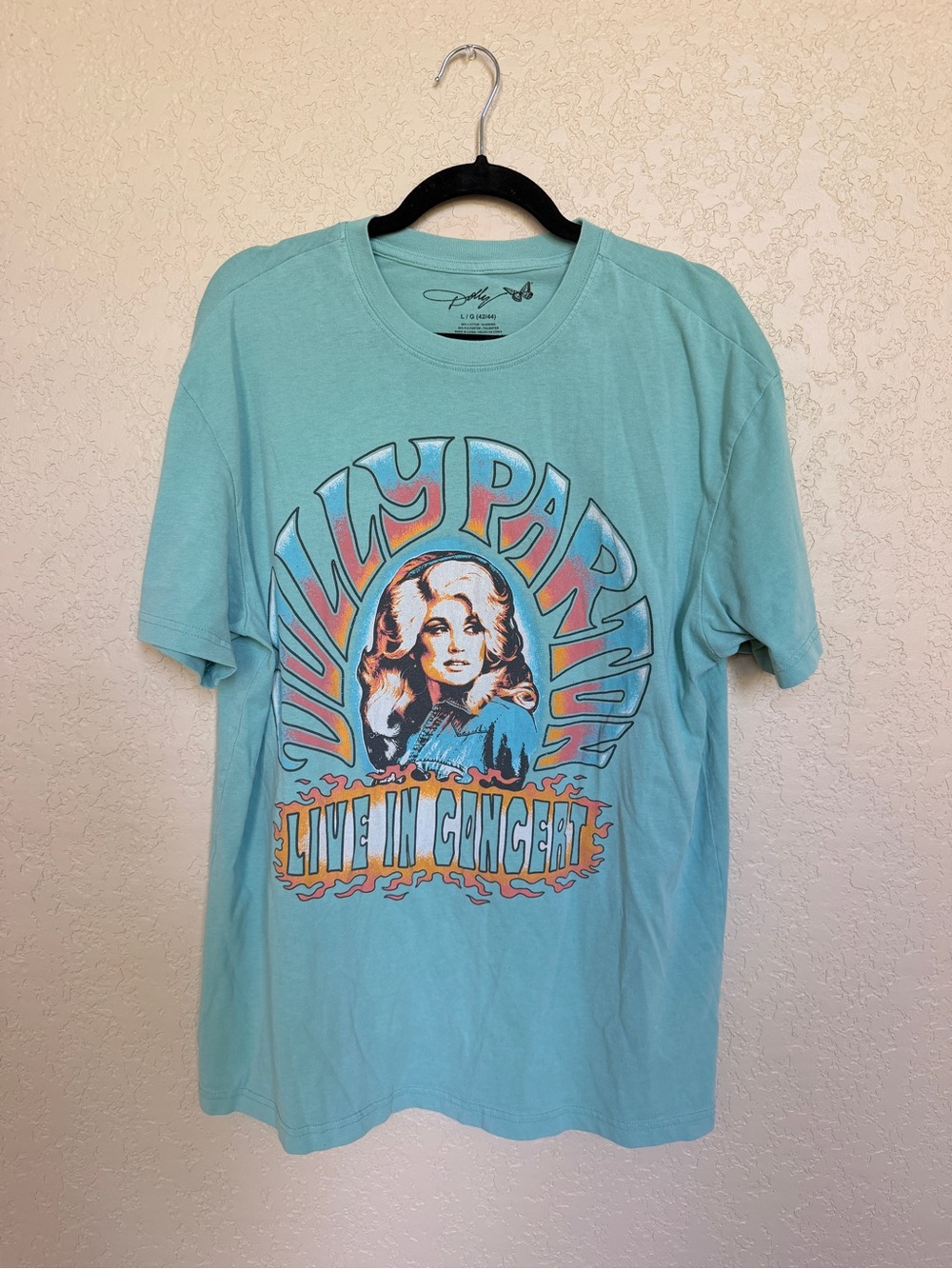 Dolly Parton Aqua Graphic Tee - Live in Concert